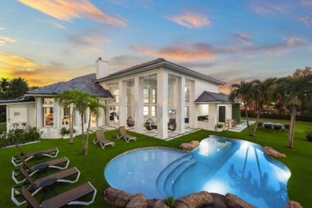 Miami Luxury Villa with Resort-Style Pool, Spa & Endless Entertainment
